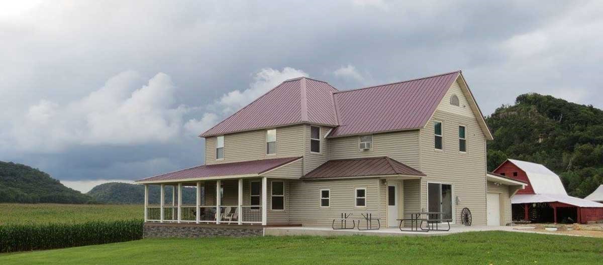 UNIQUE LODGING AT CREEKSIDE